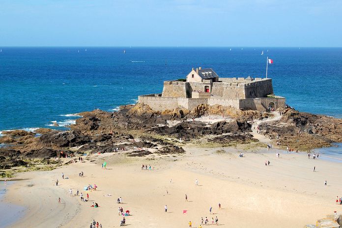 saint-malo fort saint-malo fort