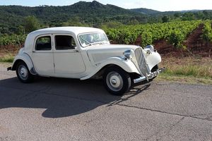 Visitez le Pays de Grasse en Citroën Traction Avant