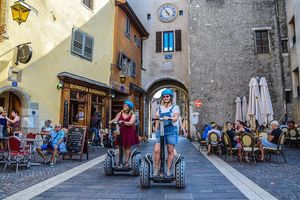 Visite d’Annecy en Segway avec un guide