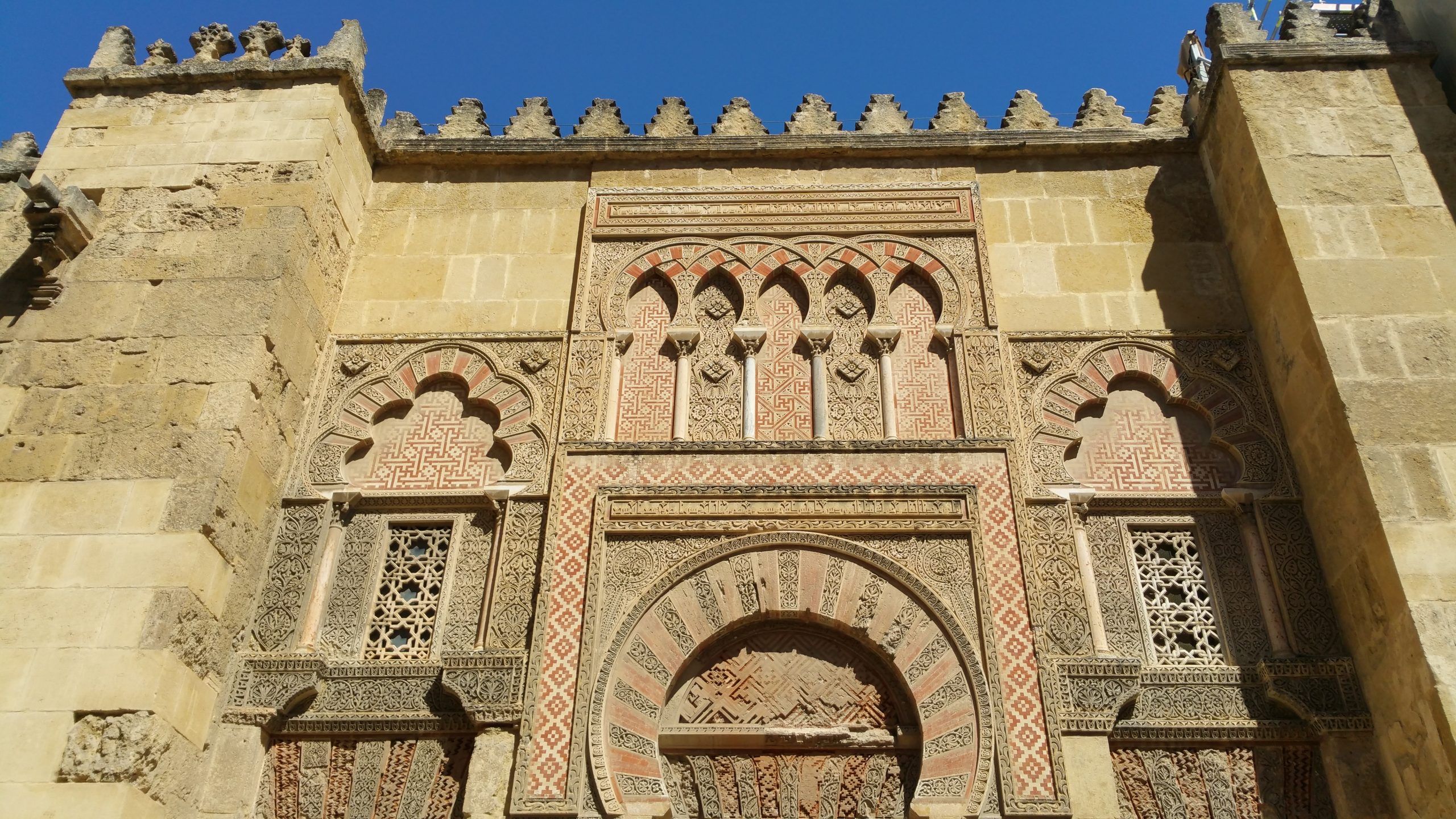Façade de la mosquée de Cordoue