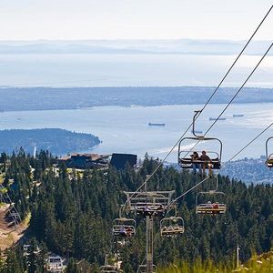 Excursion à Grouse Mountain au départ de Vancouver