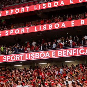 Visite du stade de football et du musée du Benfica Lisbonne