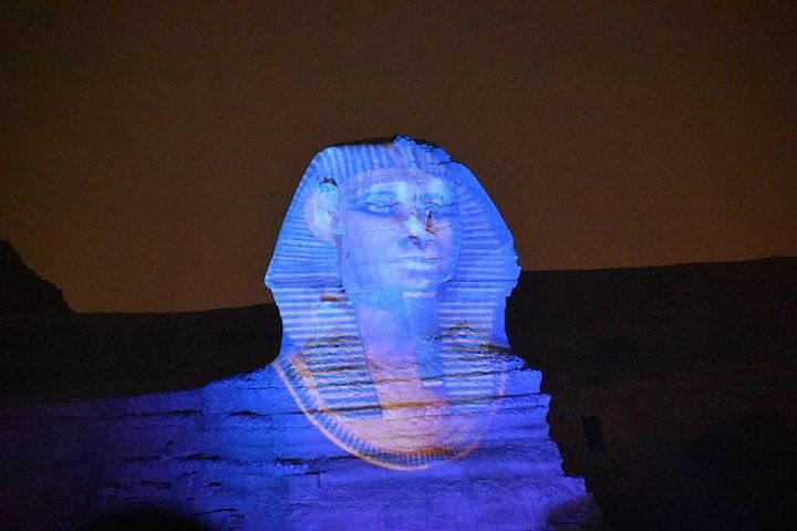 Spectacle son et lumière aux pyramides de Gizeh
