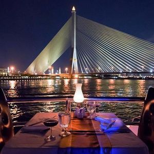 Dîner-croisière sur le fleuve Chao Phraya à Bangkok