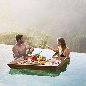 Petit-déjeuner ou brunch dans la forêt tropicale d’Ubud
