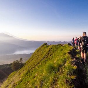 Randonnée à l’aube sur le mont Batur avec guide francophone